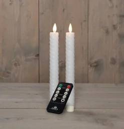 Anna's Collection LED dinerkaars Swirl bewegende vlam met timer wit D 2,2 H 23 cm 2 stuks