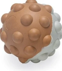 Beeztees bal Denise D 6 cm