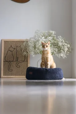 Designed by Lotte kattenmand Ribbed antraciet D 50 H 17 cm