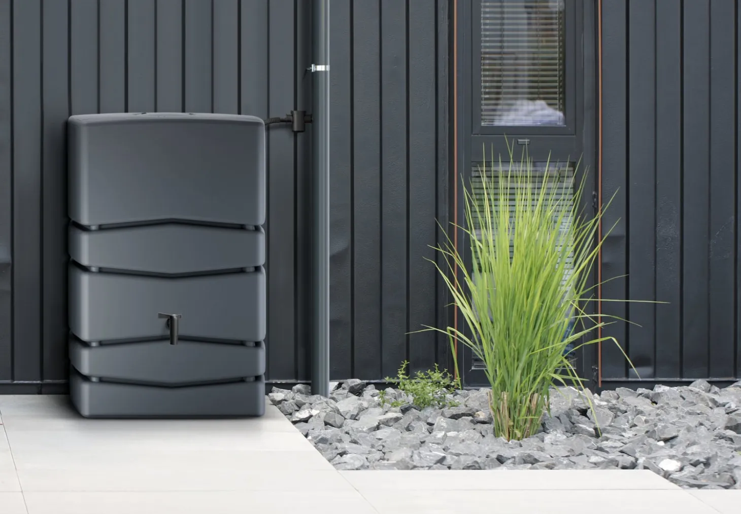 Intratuin regenton Aqua Tower antraciet 450 L