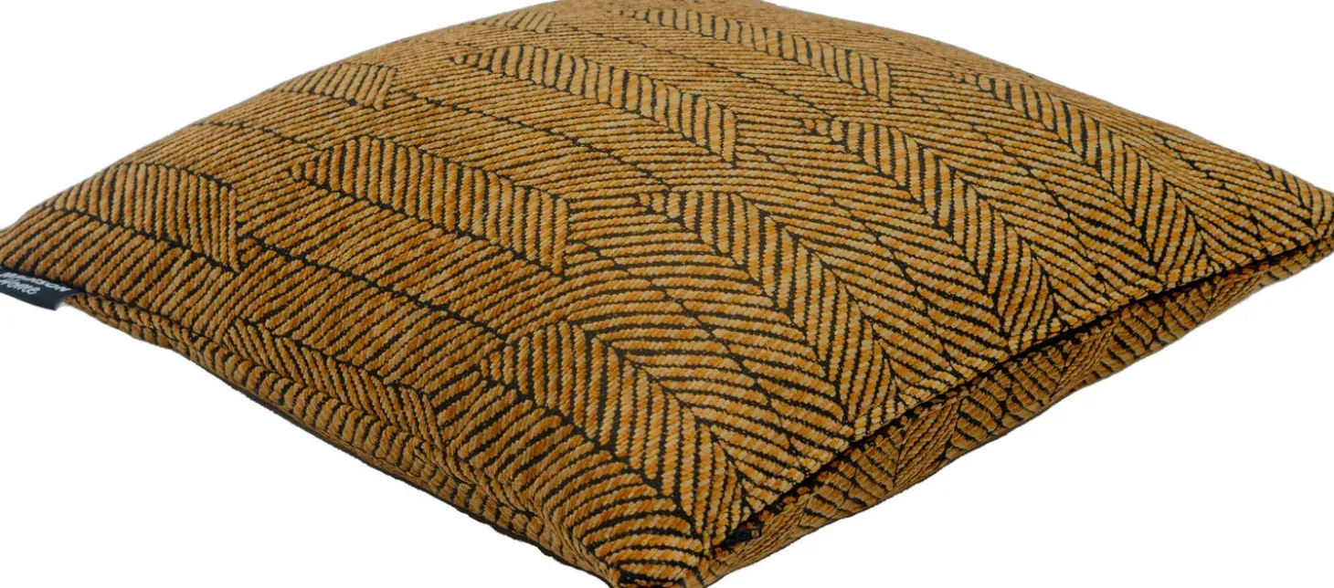 Madison Home sierkussen Nora bruin 45 x 45 cm