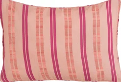 Mica Decorations sierkussen Tessa roze 60 x 40 x 10 cm