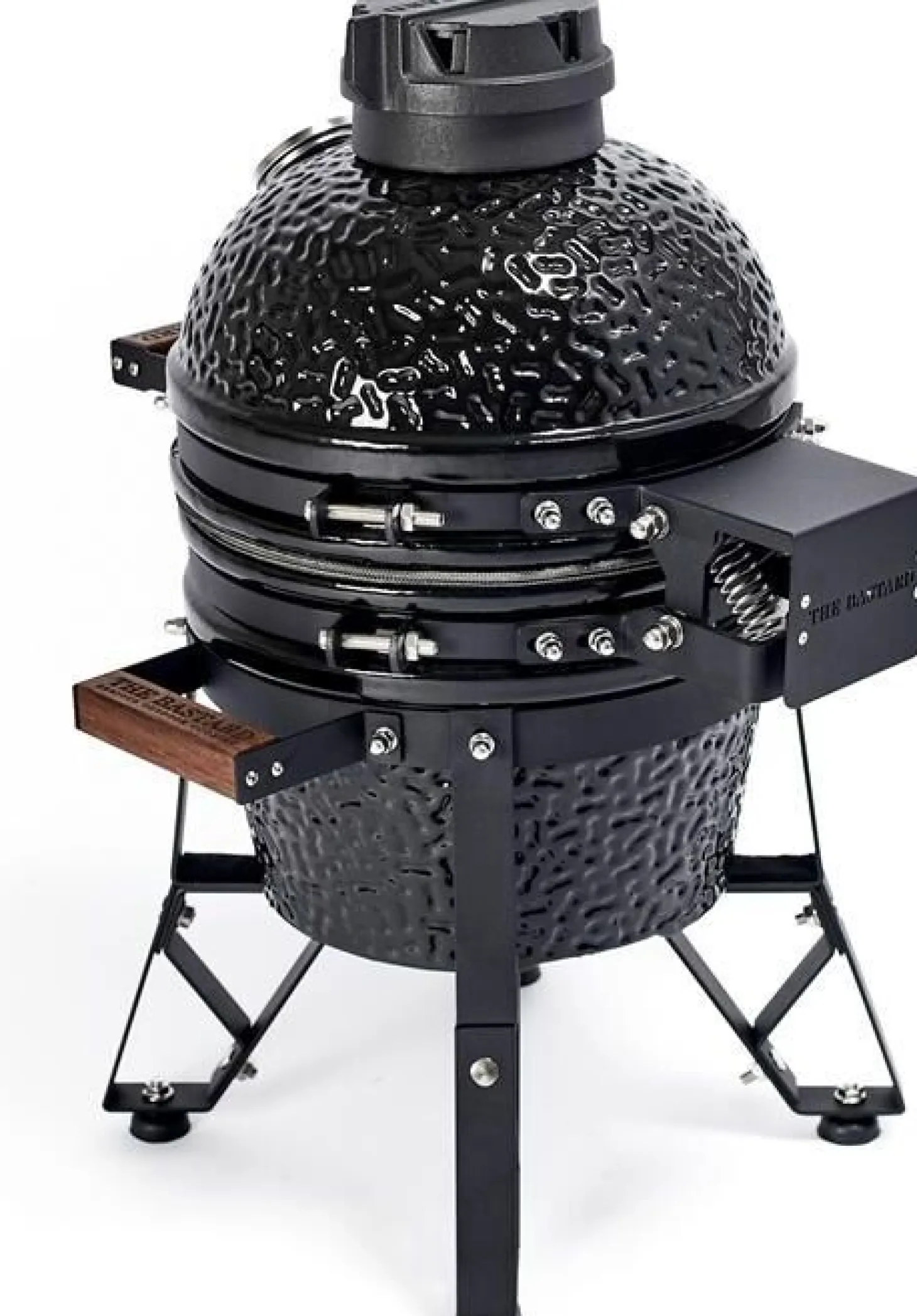 The Bastard kamado barbecue Classic Small D 32 H 64 cm